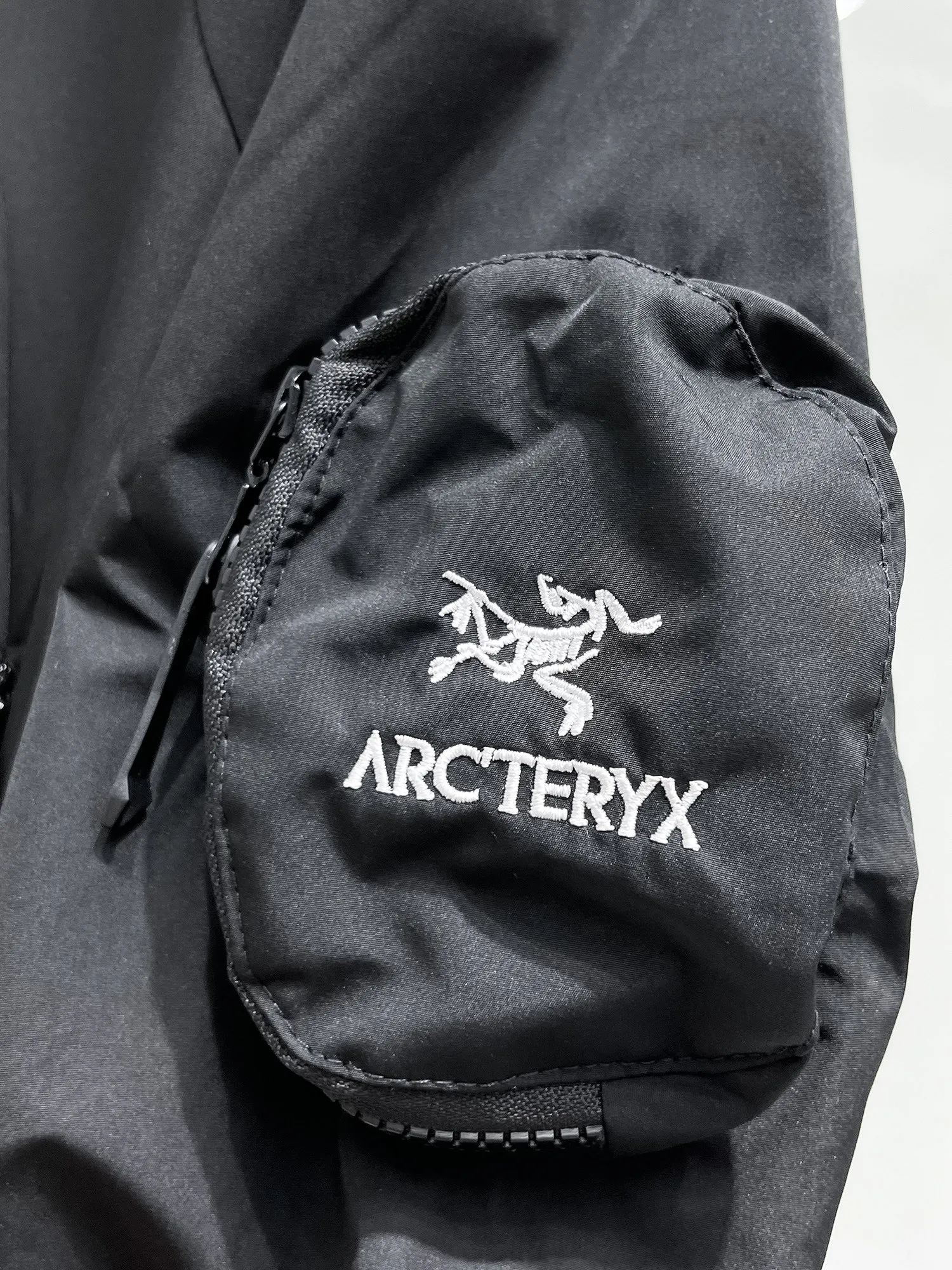 Same Style， ， 2026 New Arrival ， Original Premium Breathable ， ， ， Quality。 ， Sizes：M～3XL，